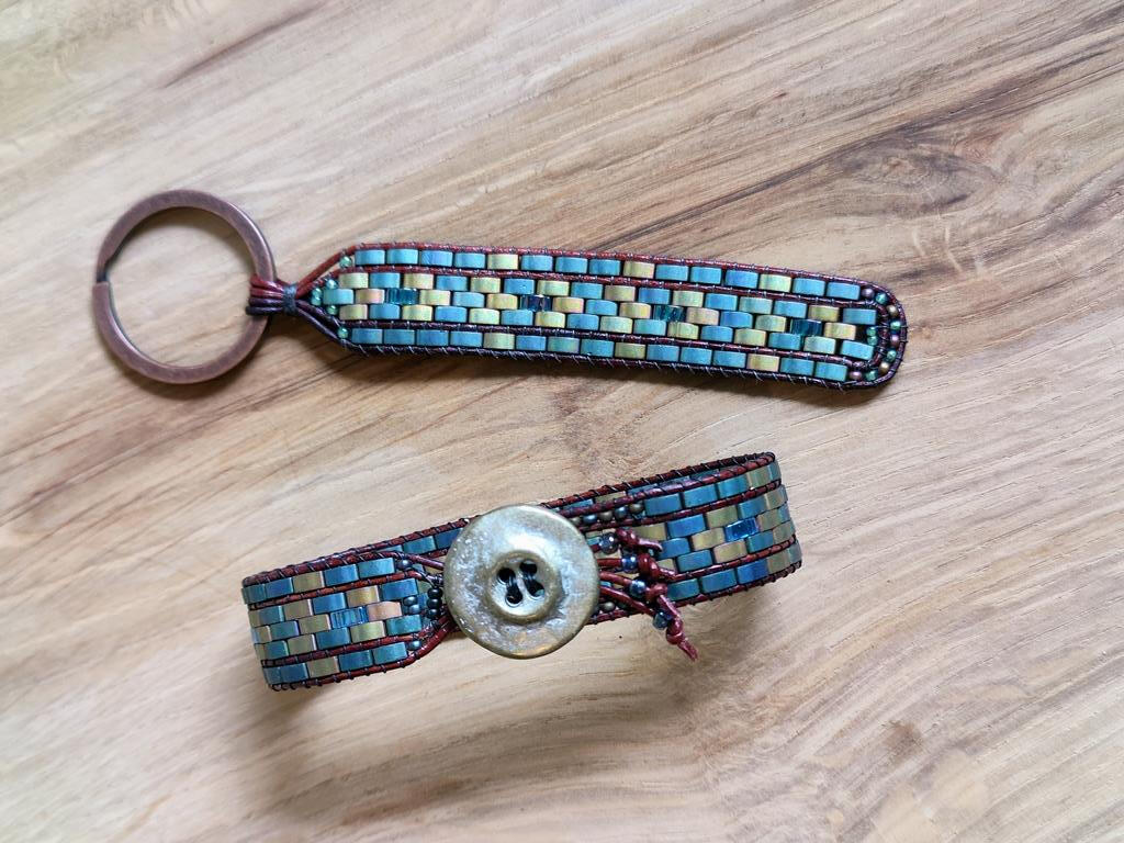 Bracelet and keychain set